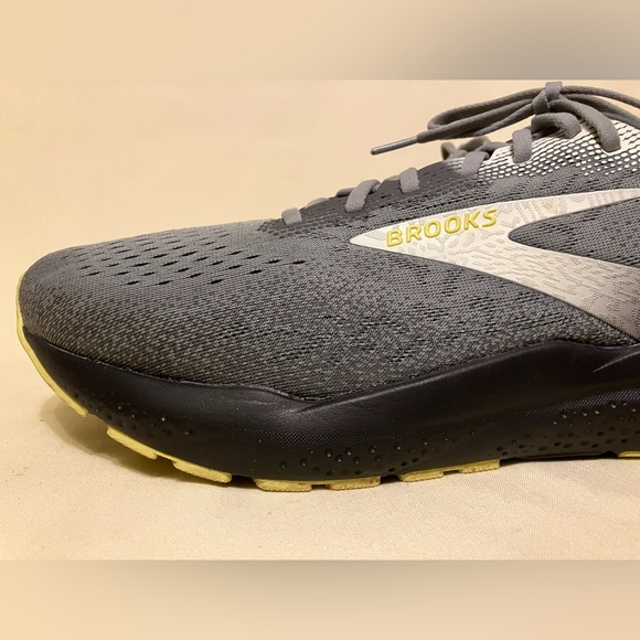 Brooks Ghost 16 Men's Primer Gray/Lime Running Shoes Sneakers Size 14 Wide - Picture 7 of 15